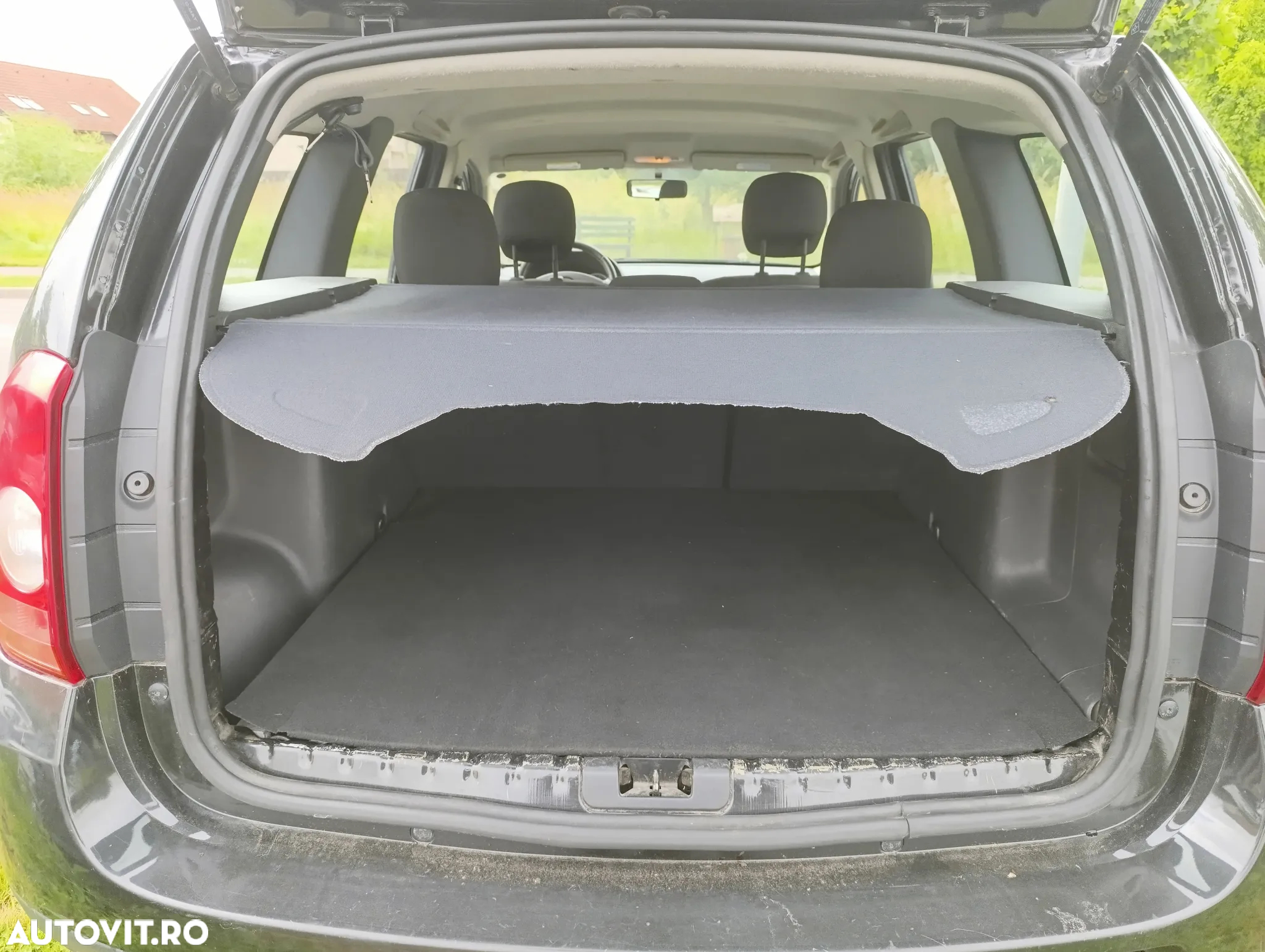 Dacia Duster 1.5 dCi 4x4 Laureate - 8