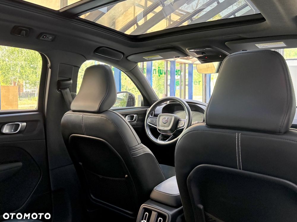 Volvo XC 40 T5 AWD R-Design - 27