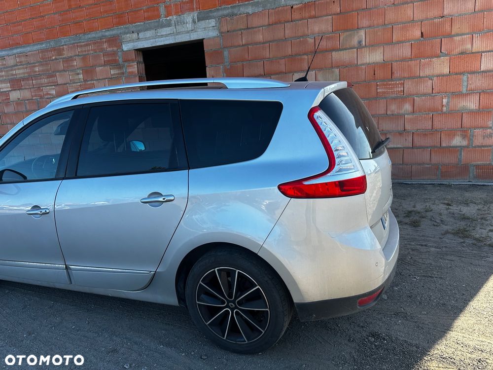 Renault Scenic Energy dCi 130 Start & Stop Euro 6 Bose Edition - 4