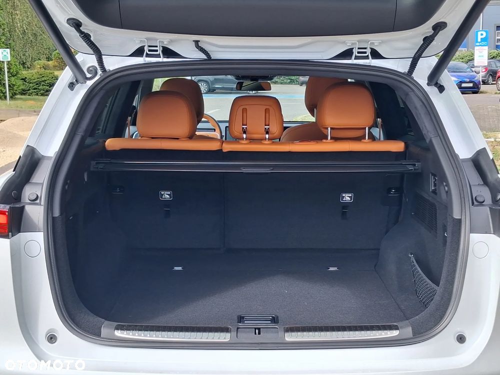 XPeng G9 94.6 kWh AWD Performance - 14