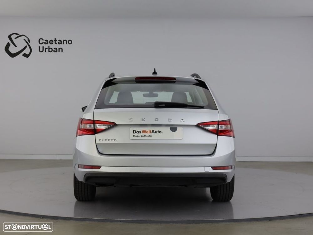 Skoda Superb Break 2.0 TDI Ambition DSG - 6