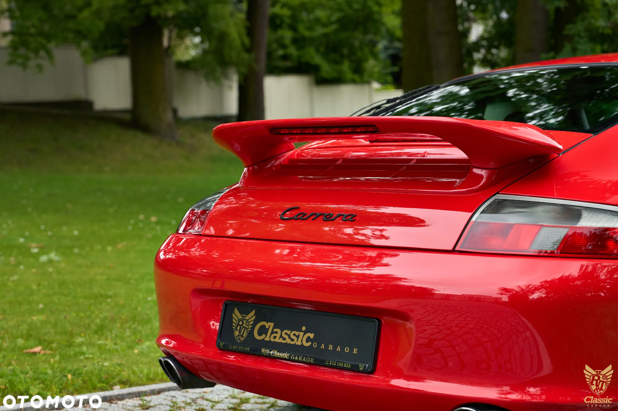 Porsche 911 Carrera - 23