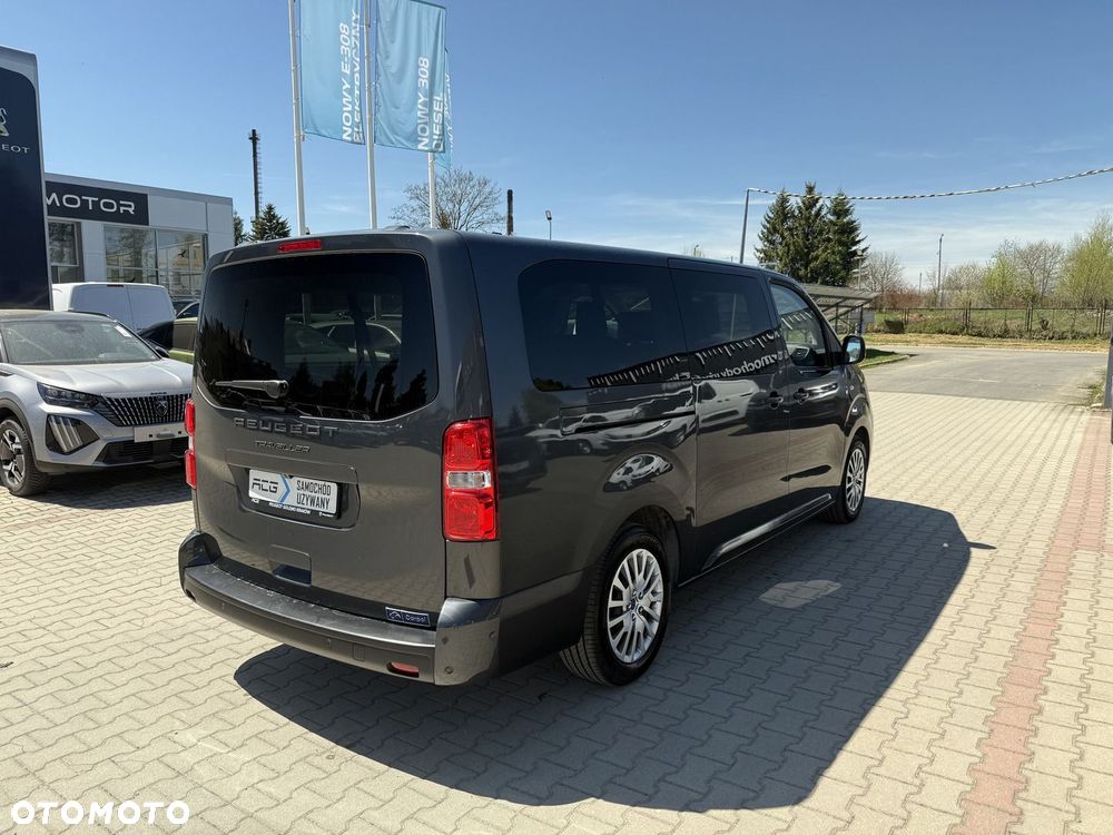 Peugeot Traveller - 6