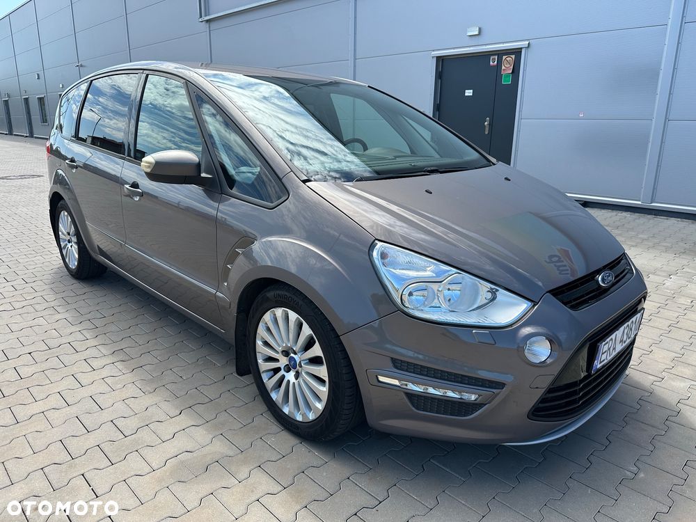 Ford S-Max - 19