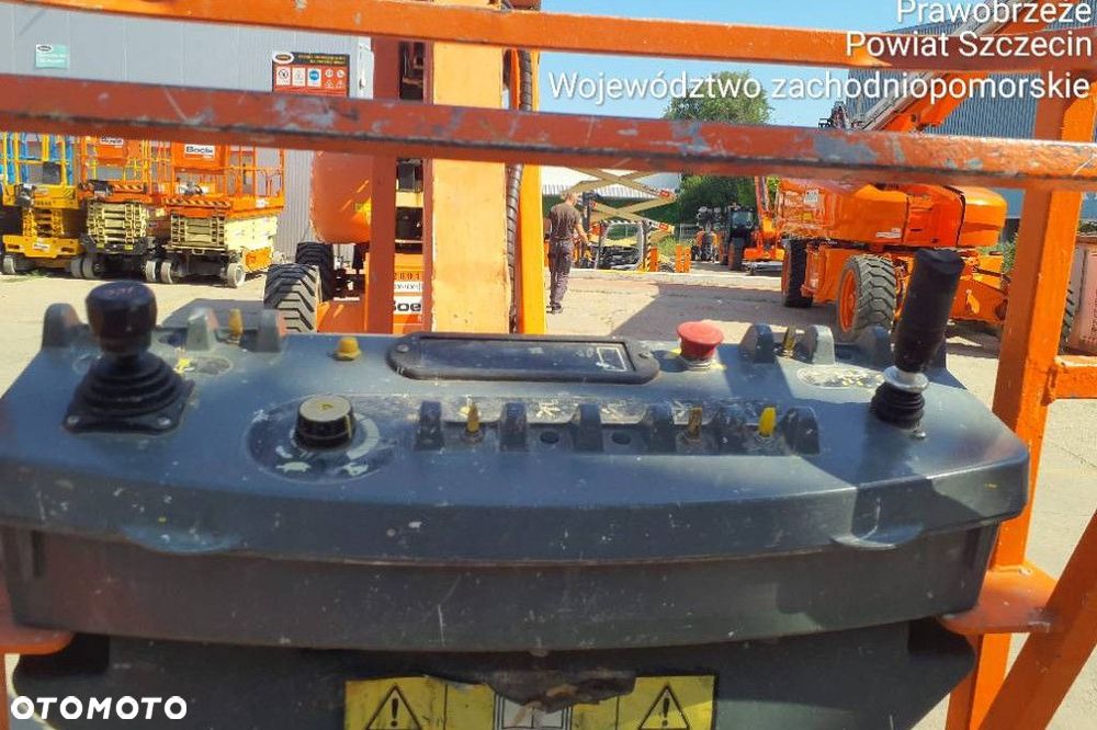 JLG 860 SJ - 4