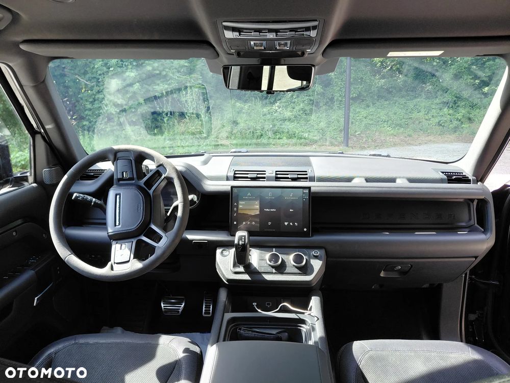 Land Rover Defender 5.0 P525 V8 - 8