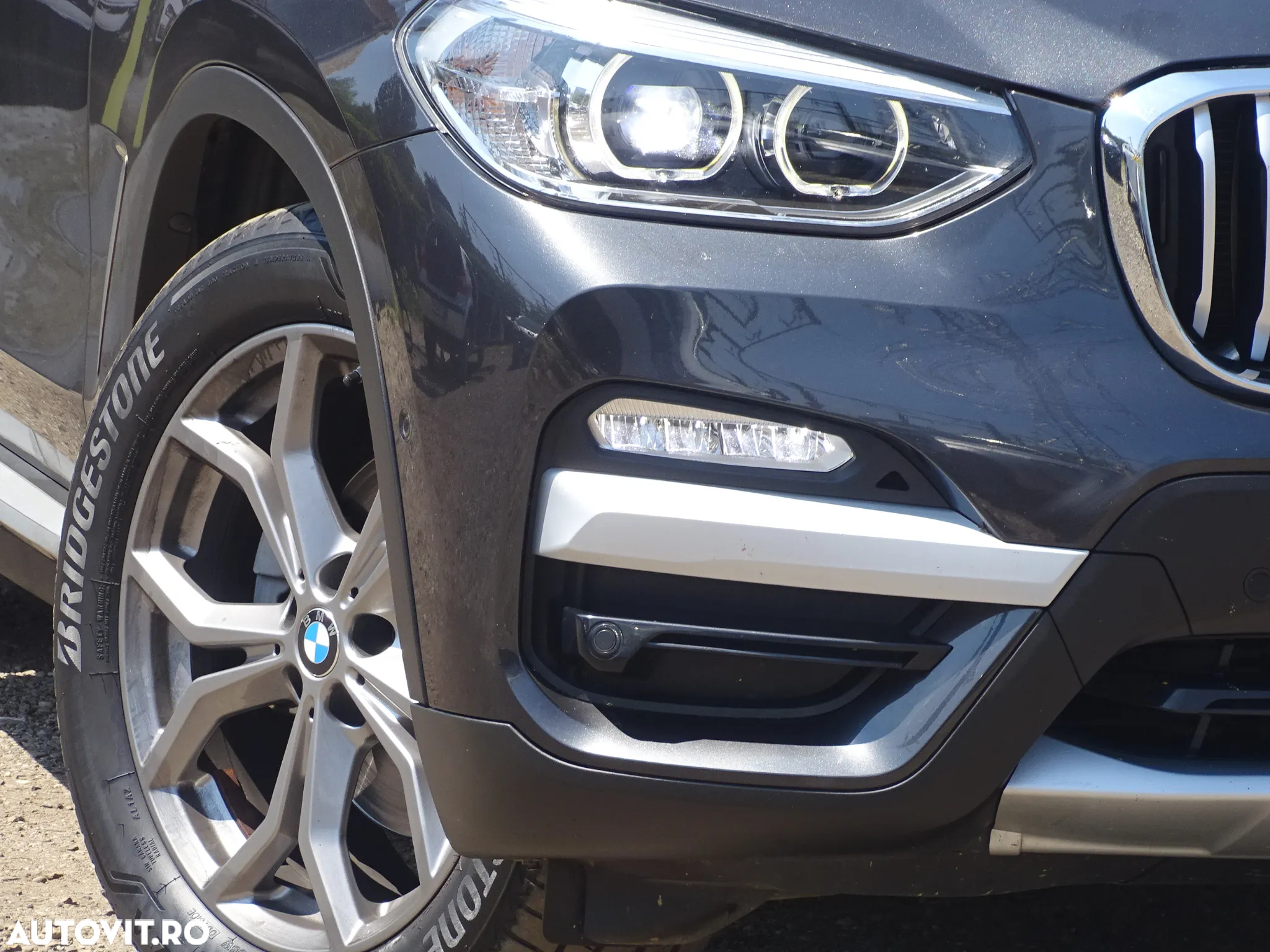 BMW X3 xDrive20d AT xLine - 8