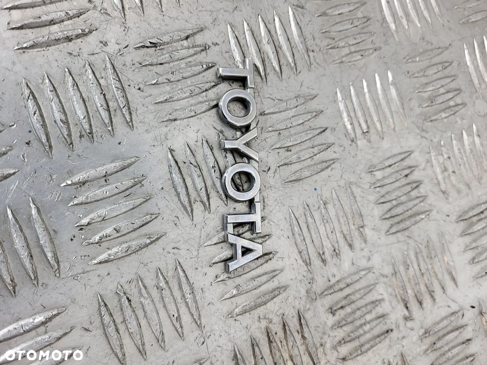 Toyota Rav4 III Emblemat - 4