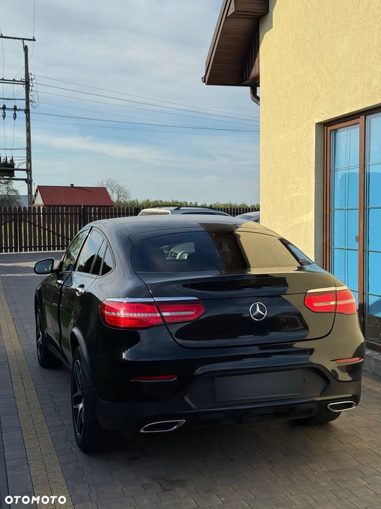 Mercedes-Benz GLC 350 d 4Matic 9G-TRONIC AMG Line - 6