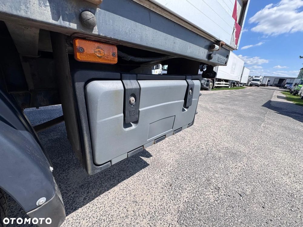 Iveco Daily 29L12 7-osobowa brygadowka (680) - 18