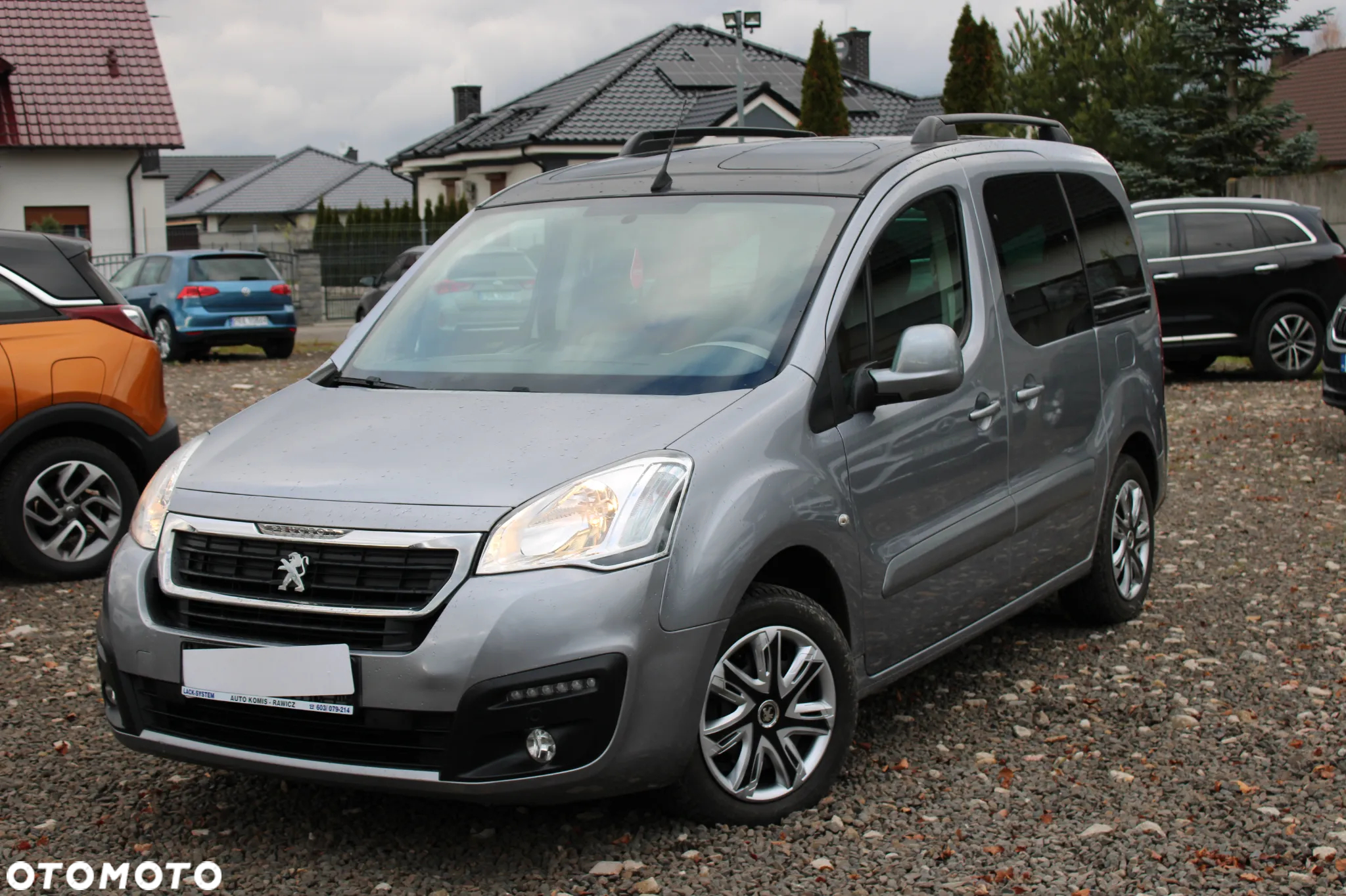 Peugeot Partner 1.6 BlueHDi Outdoor S&S - 16