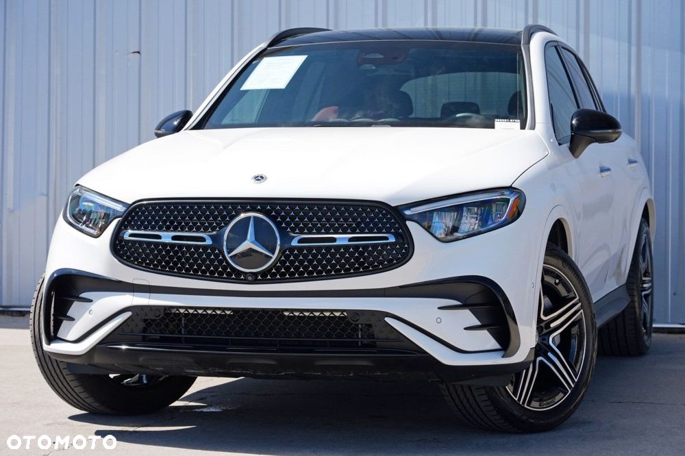 Mercedes-Benz GLC 300 4Matic 9G-TRONIC Edition AMG Line - 2