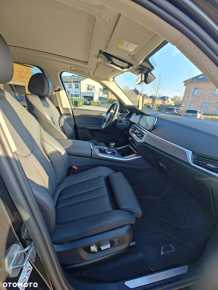 BMW X5 xDrive25d xLine - 23