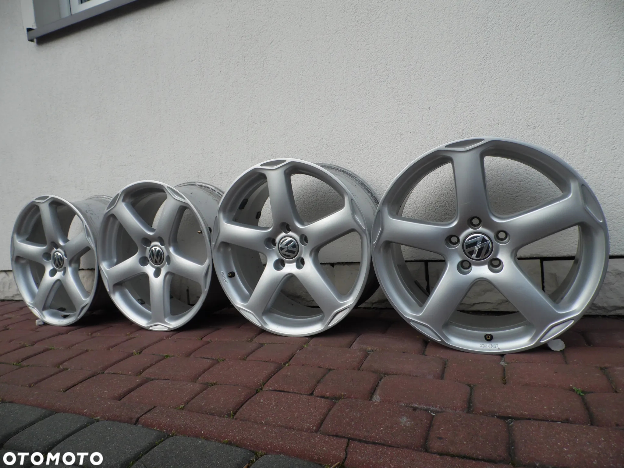 Felgi 18'' 5x112 VW Golf Touran Jetta Passat - 2