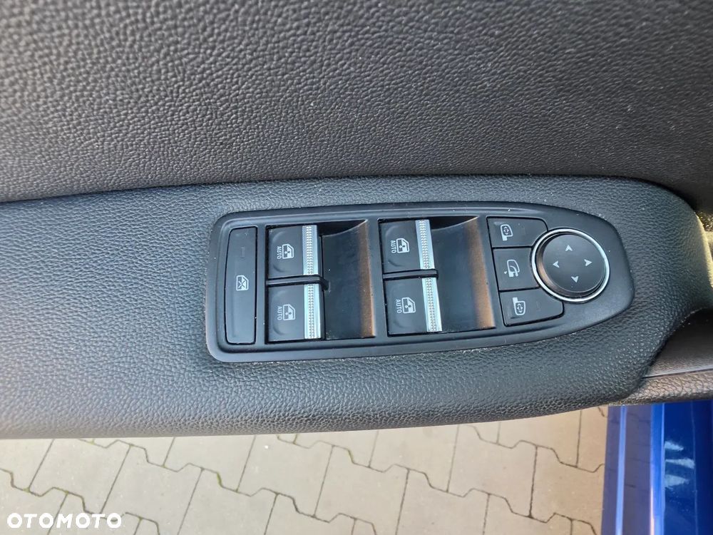 Renault Captur - 20