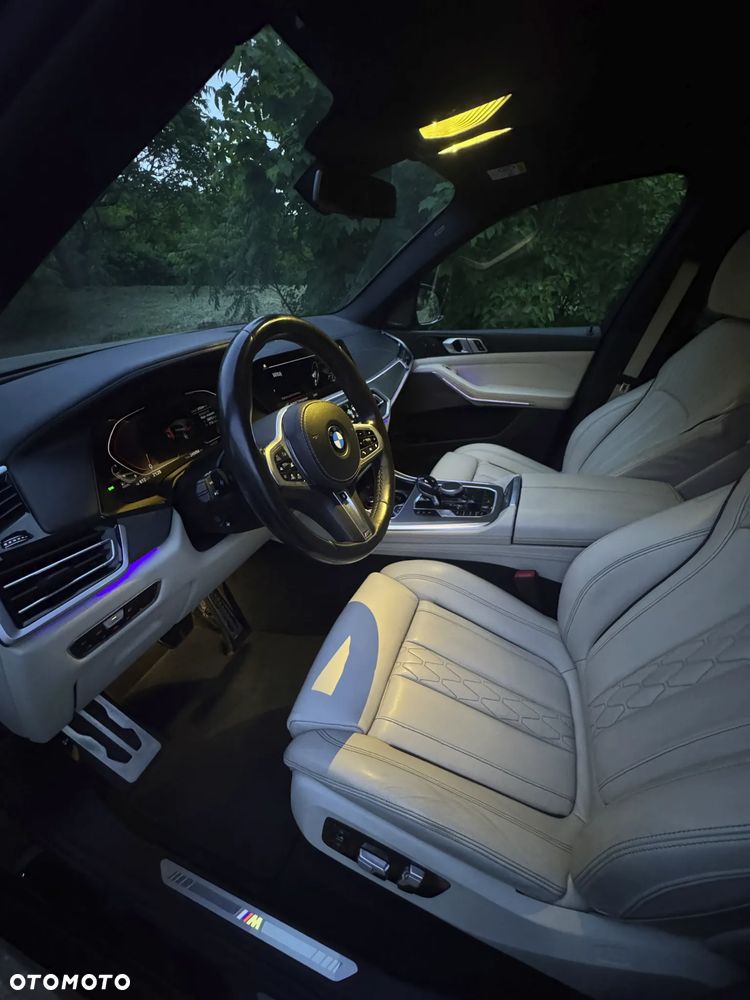 BMW X5 - 25