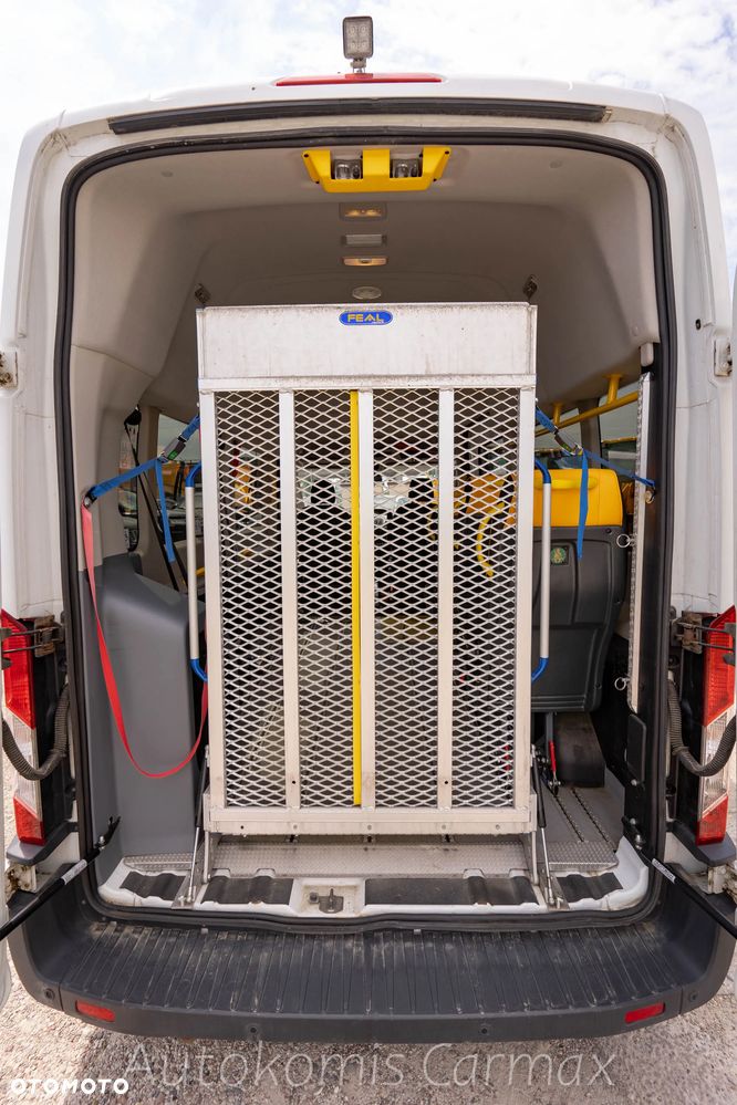 Ford Transit - 26