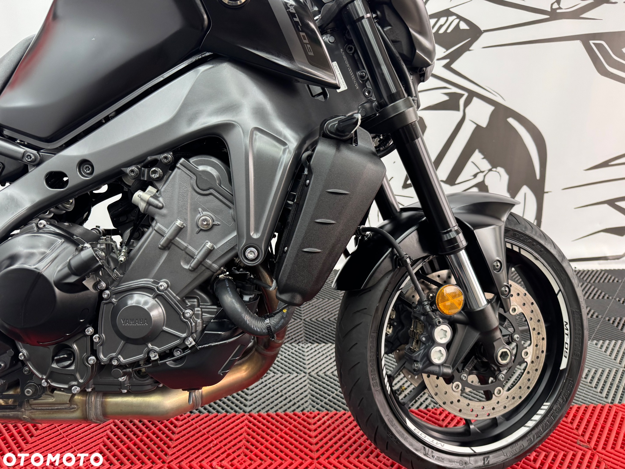 Yamaha MT - 40