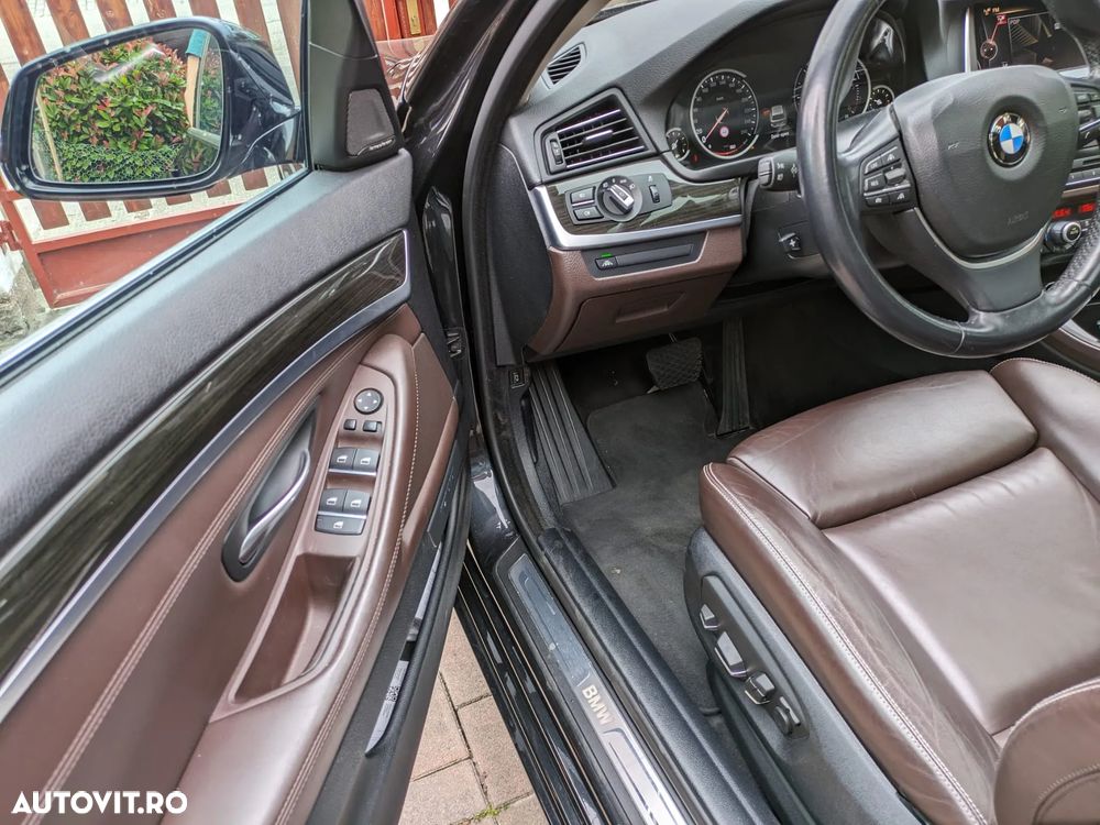BMW Seria 5 525d xDrive Aut. Luxury Line - 21
