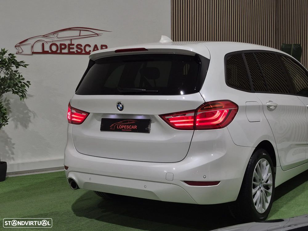 BMW 216 Gran Tourer i 7L Advantage — fotografia 6