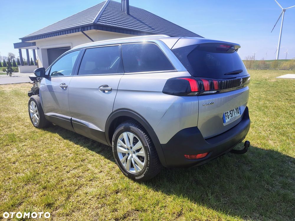 Peugeot 5008 1.5 BlueHDi Allure S&S EAT8 - 6