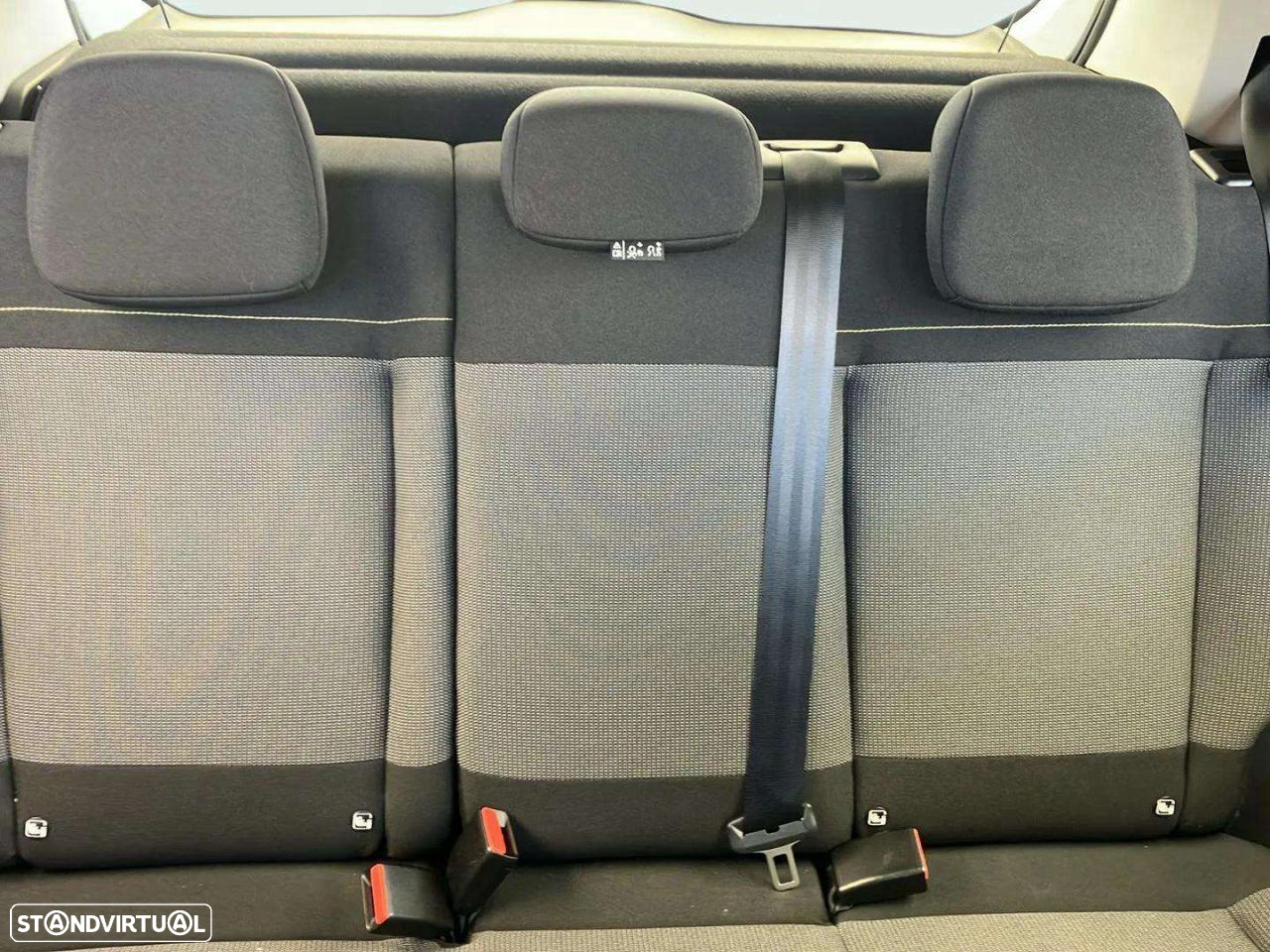 Citroën C3 1.2 PureTech Feel - 16