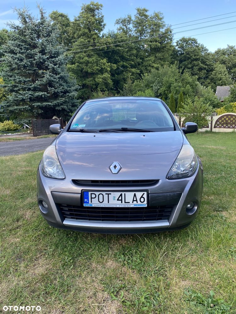 Renault Clio - 2
