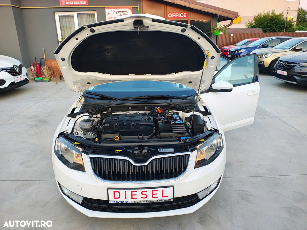 Skoda Octavia 1.6 TDI Green tec Ambition - 9