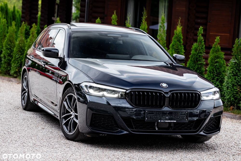 BMW Seria 5 520d Touring Sport Line - 4