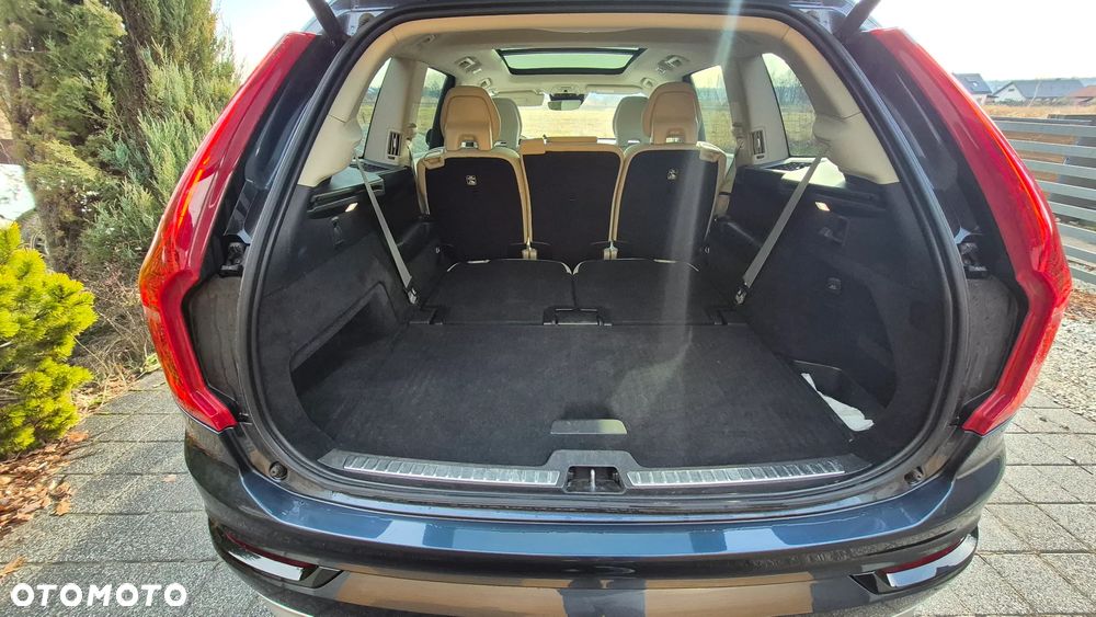 Volvo XC 90 T6 AWD Geartronic Momentum - 9