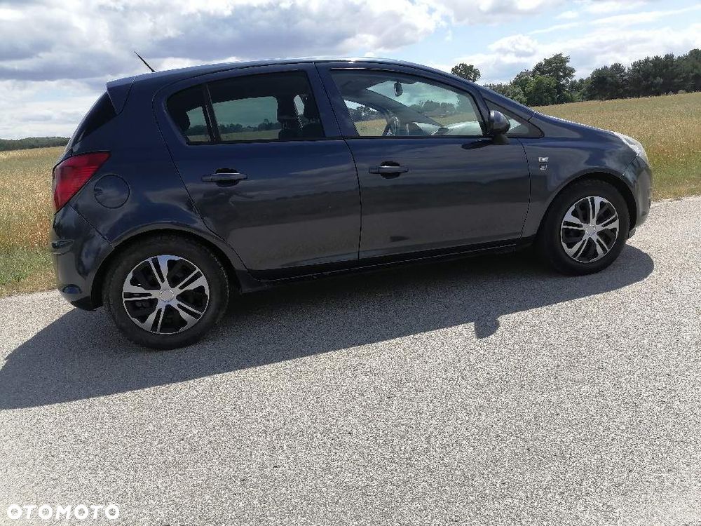 Opel Corsa - 2