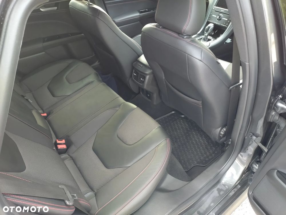 Ford Mondeo 1.5 EcoBoost ST-Line X - 18