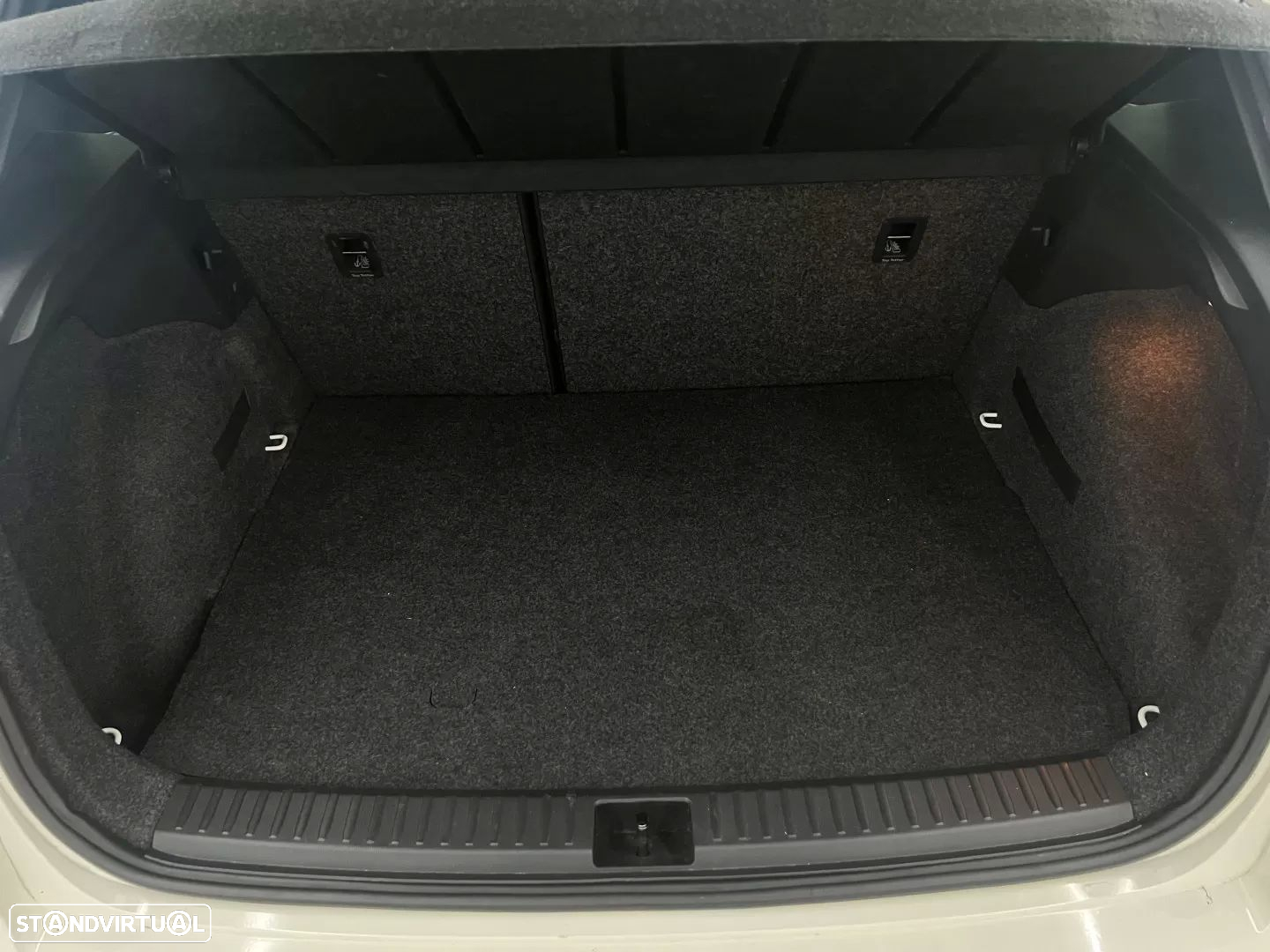 SEAT Arona 1.0 TGI Xcellence - 39