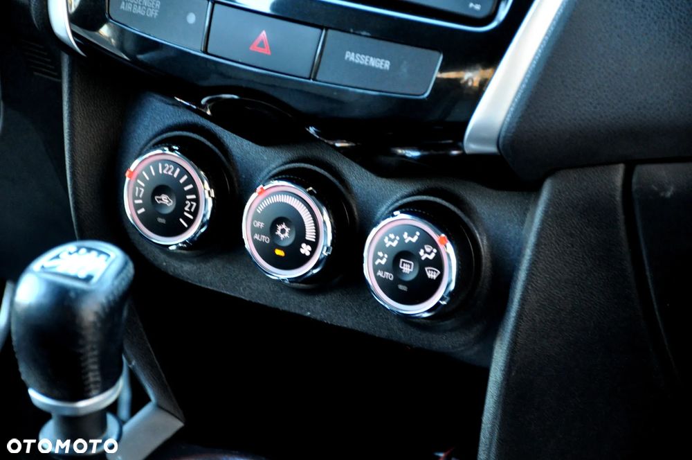 Peugeot 4008 - 36