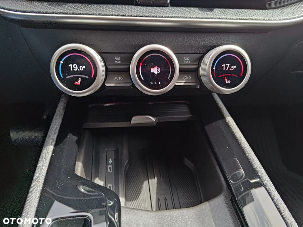 Skoda Superb 1.5 TSI mHEV Edition 130 DSG - 30