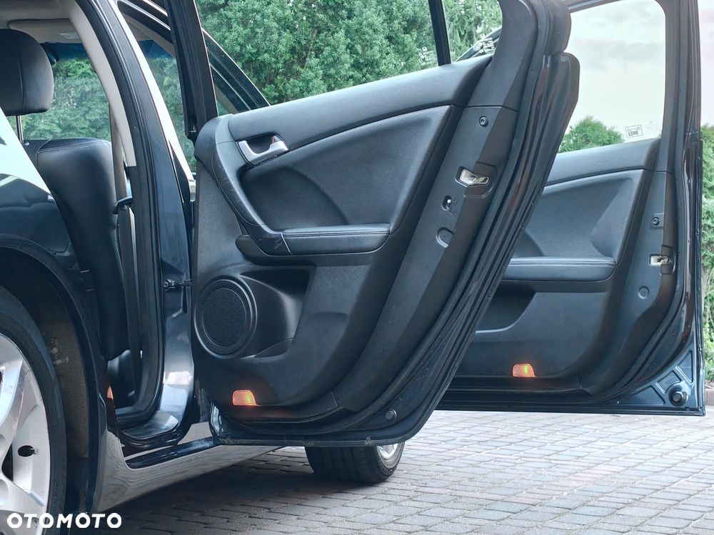 Honda Accord 2.0 Executive Navi - 8