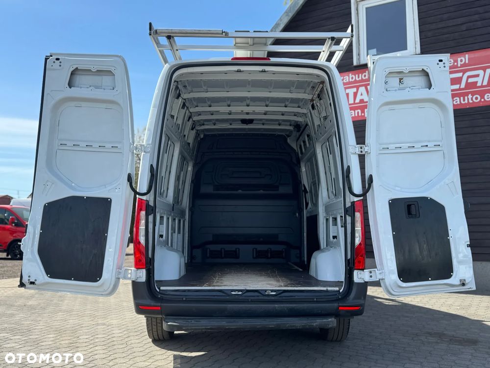 Mercedes-Benz SPRINTER - 7