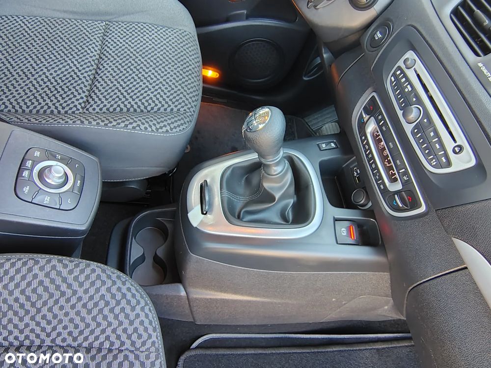 Renault Grand Scenic 1.6 16V 110 Expression - 20
