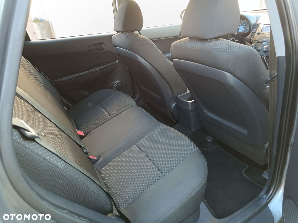 Hyundai i30 1.4 Comfort EU5 - 13
