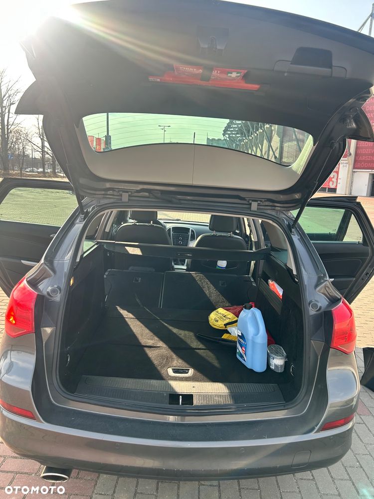 Opel Astra 1.4 Turbo - 19