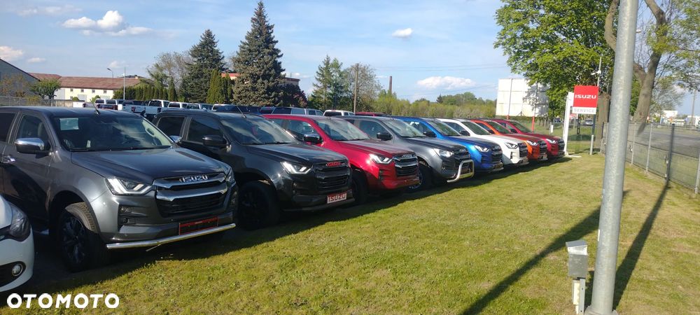 Isuzu D-Max 1.9 DC LS - 28