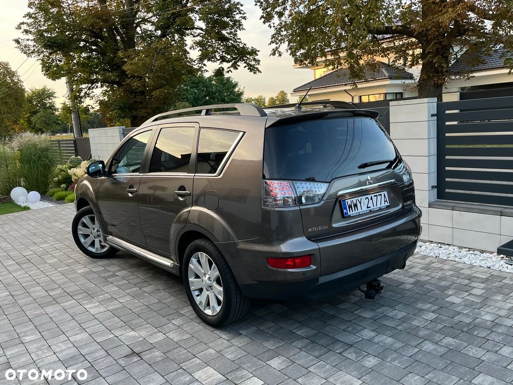 Mitsubishi Outlander 2.0 2WD 35 Jahre - 4
