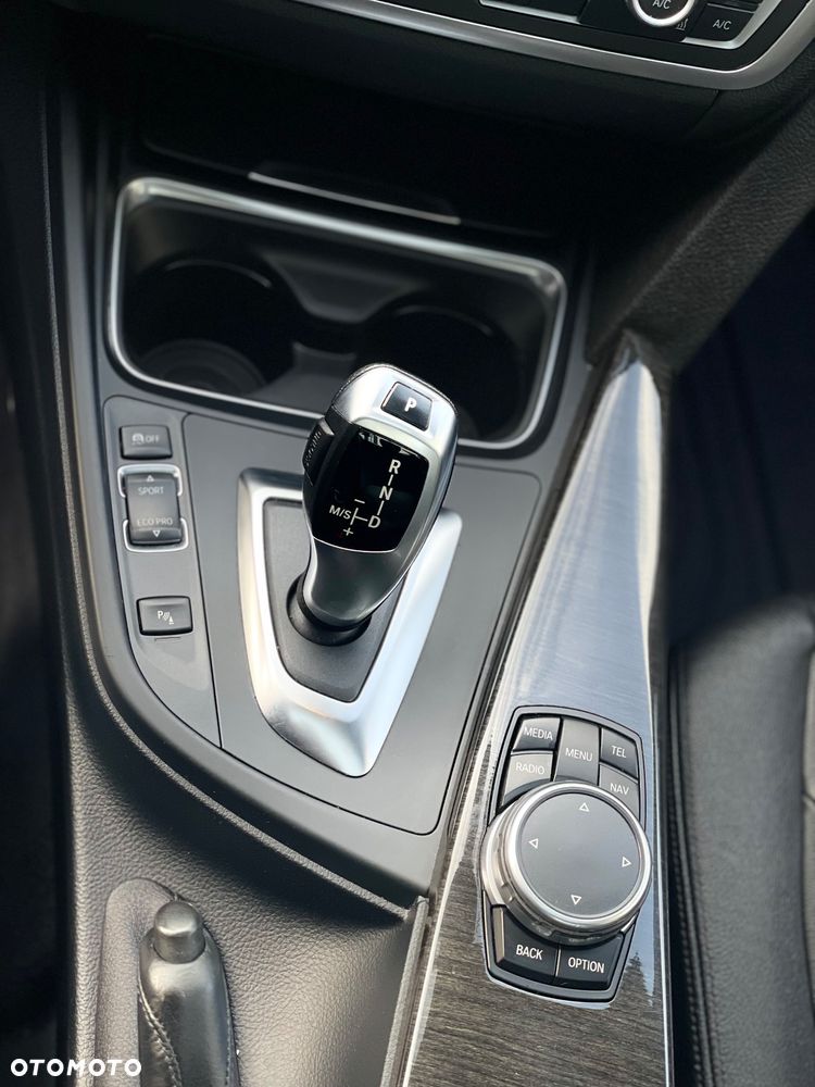 BMW Seria 3 - 26