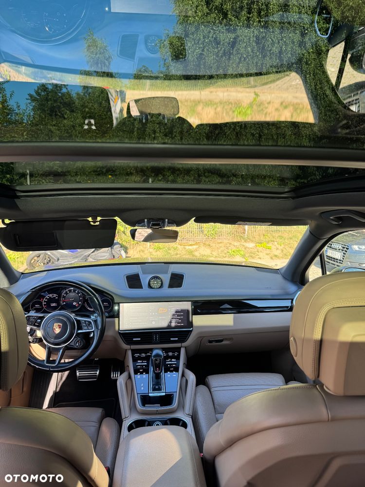 Porsche Cayenne S - 7