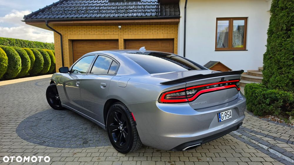 Dodge Charger - 14