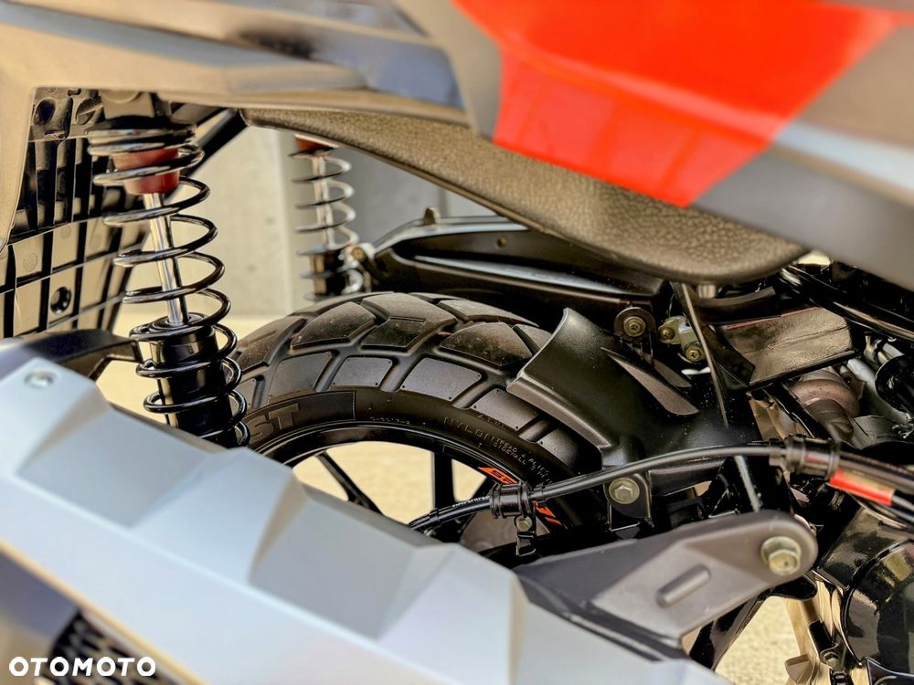 Kymco DT X125 - 12