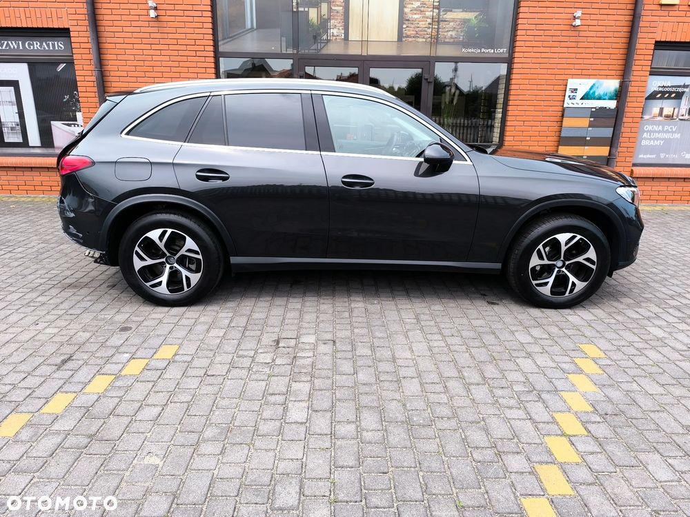 Mercedes-Benz GLC 300 e 4Matic 9G-TRONIC Edition Avantgarde - 3