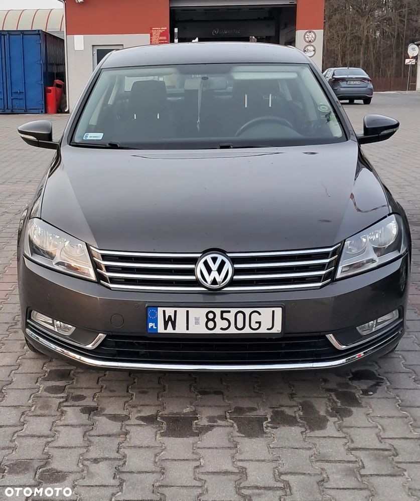 Volkswagen Passat 1.6 TDI Comfortline - 3