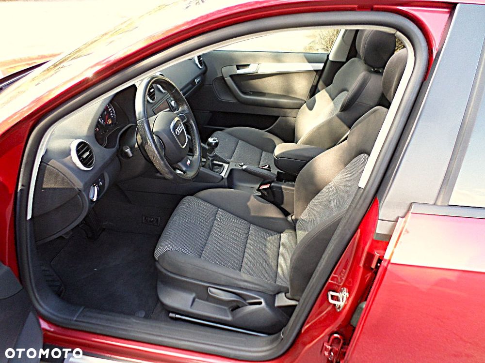 Audi A3 Sportback 2.0 TDI quattro S line Sportpaket plus - 28