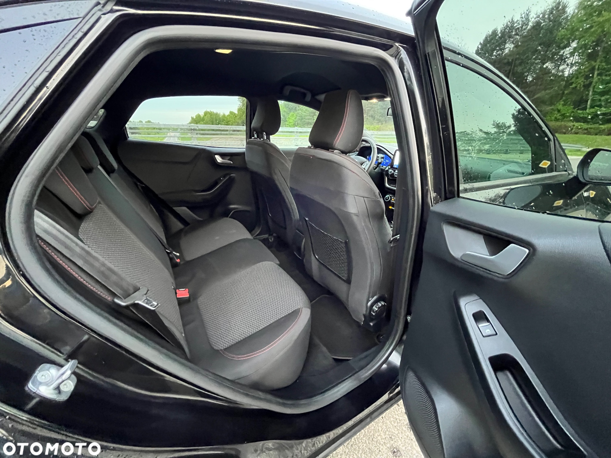 Ford Puma 1.0 EcoBoost Hybrid ST-LINE X - 11